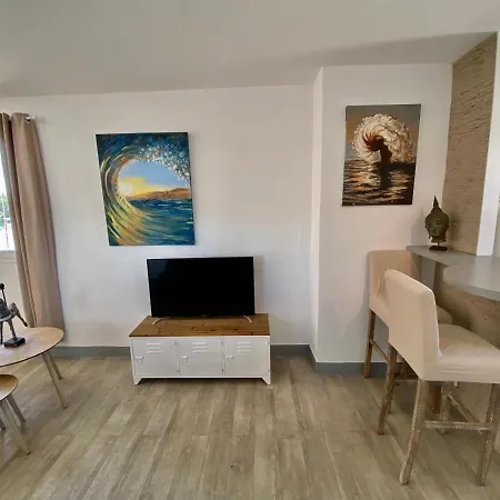 Διαμέρισμα Marinesappartement-2min Plage, Acces Direct Port *
