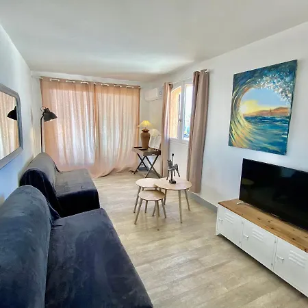 Marinesappartement-2min Plage, Acces Direct Port 아파트 코골렝